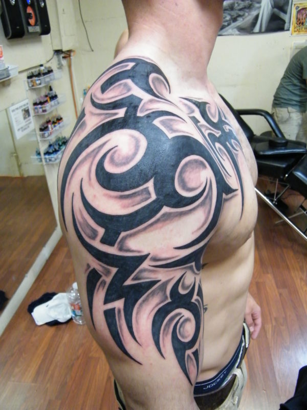 61 Tribal Shoulder Tattoos