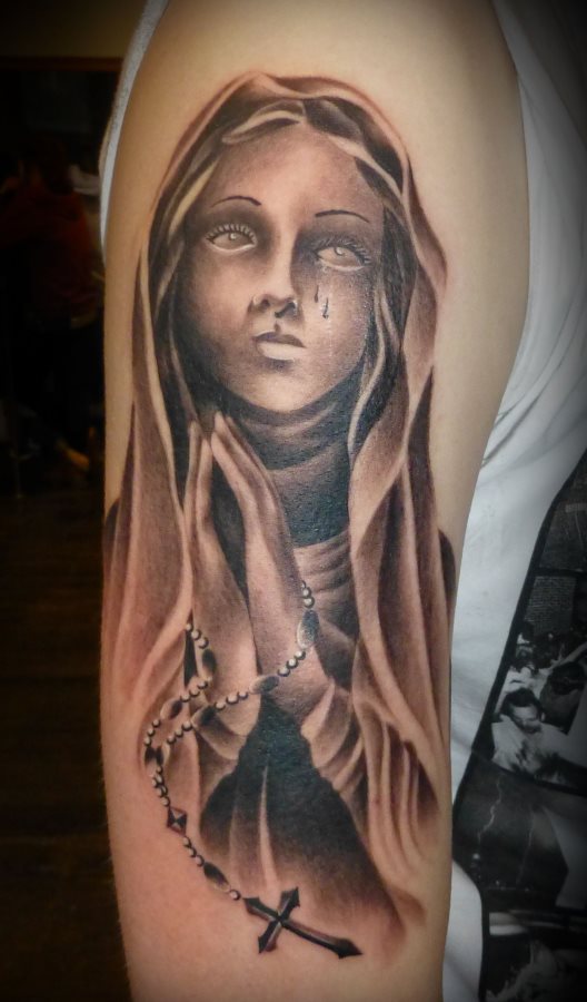 53 Graceful Virgin Mary Shoulder Tattoos - Shoulder Tattoos